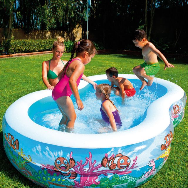 Podeu trobar piscines amb formes molt imaginatives