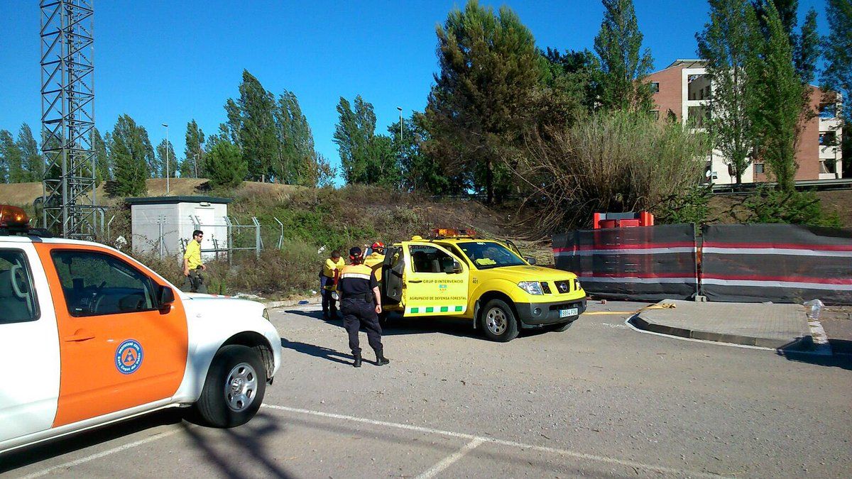 Un dels focs registrats a Sant Cugat FOTO: @GIEADFSCV (twitter ADF)