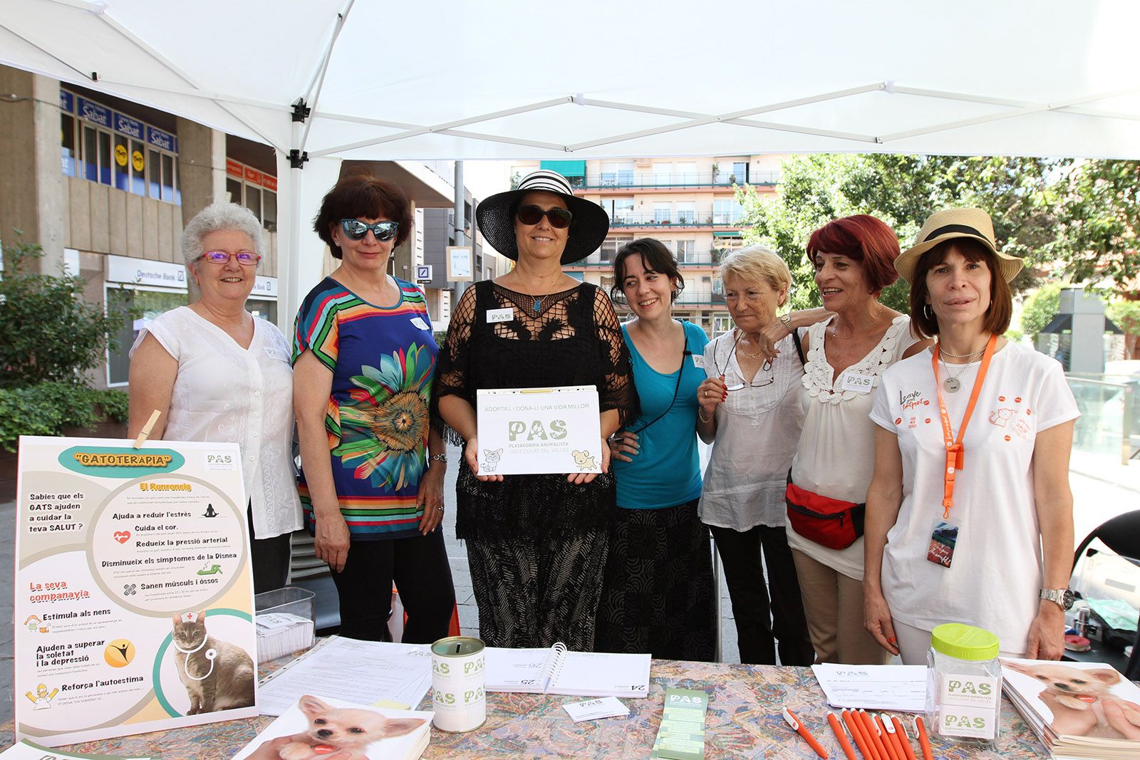 Les membres de la PAS al punt d'informació FOTO: Haidy Blanch