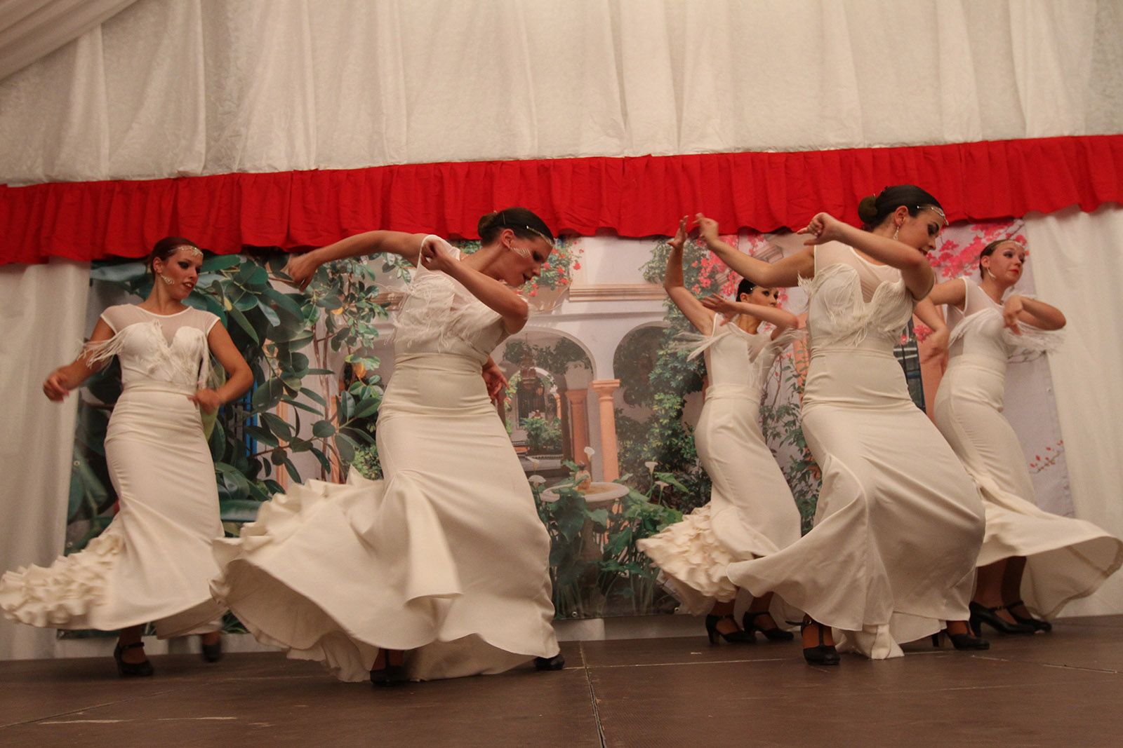 La dansa andalusa ha estat la protagonista de la nit FOTO: Haidy Blanch