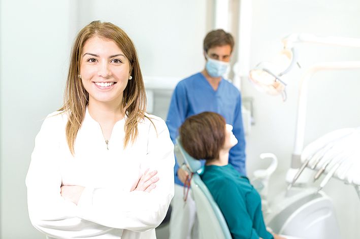 És molt important visitar sovint el dentista FOTO: Cedida 