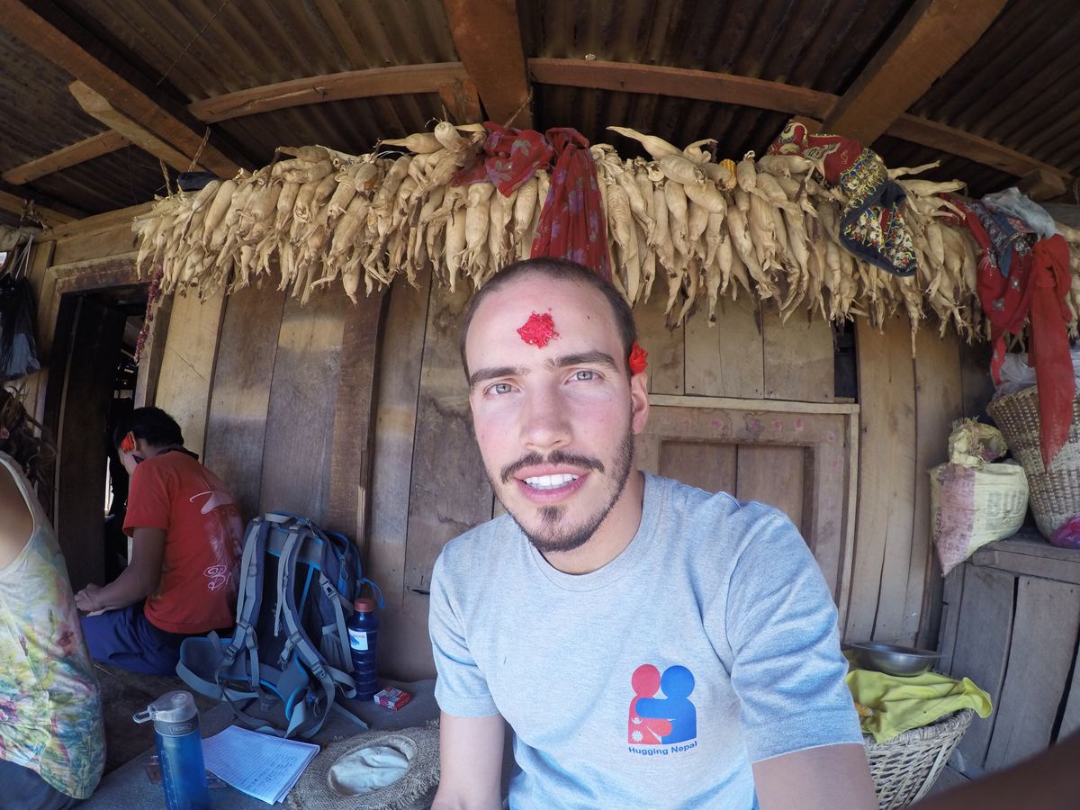 Cesc Carbó va ser al poble de Gahare, a la província de Nuwakot FOTO: Cedida