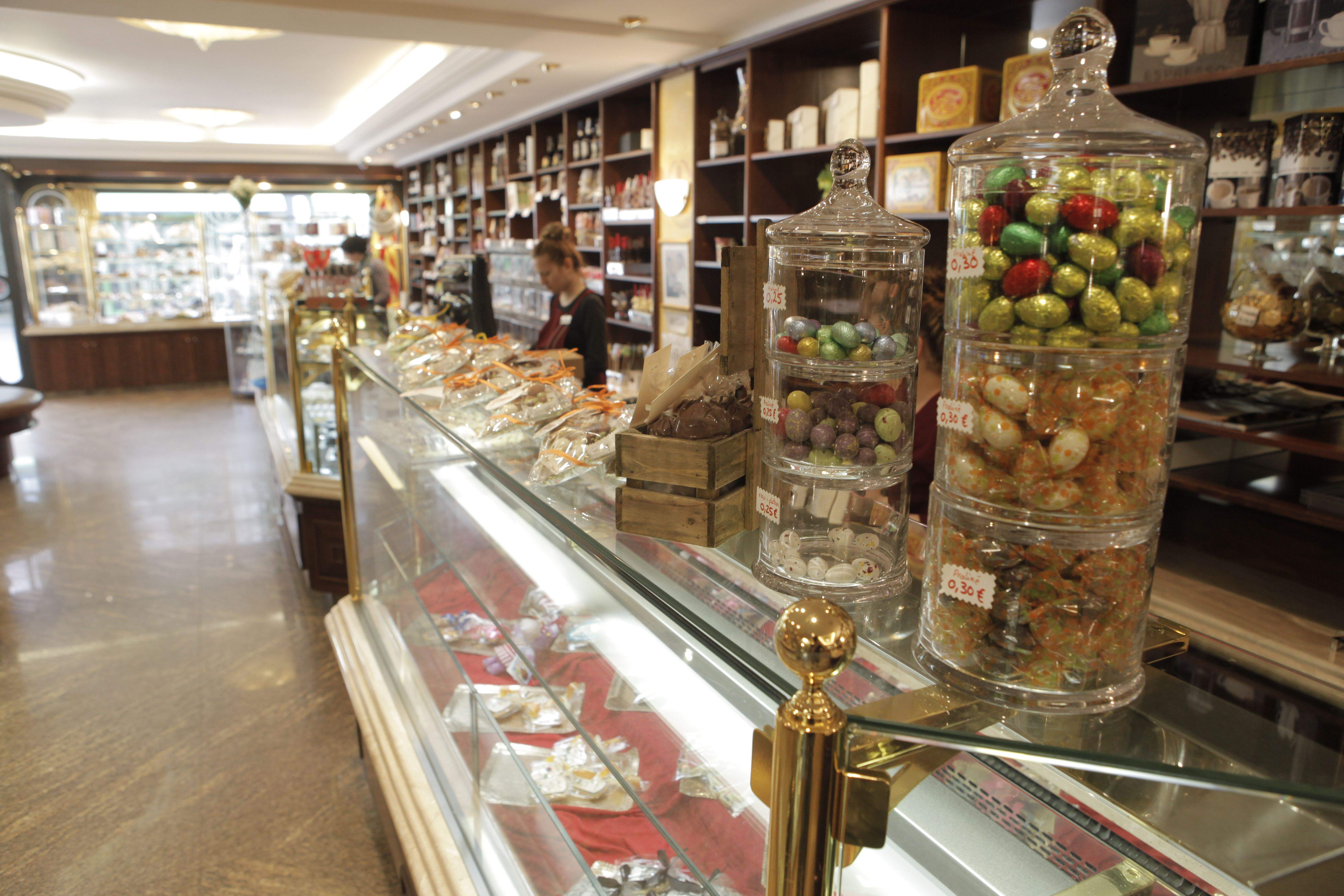 A la pastisseria Sàbat trobareu tot tipus de dolços FOTO: Arxiu 