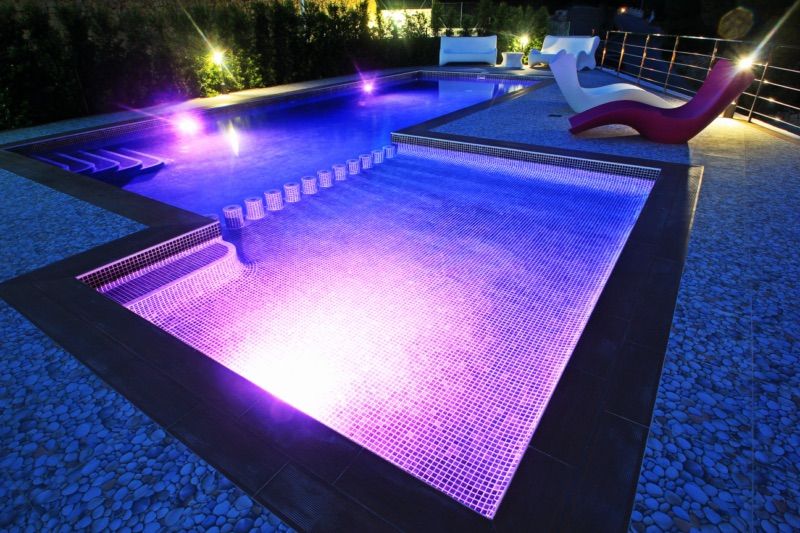 Llums de fàcil instal·lació, amb comandament i programables