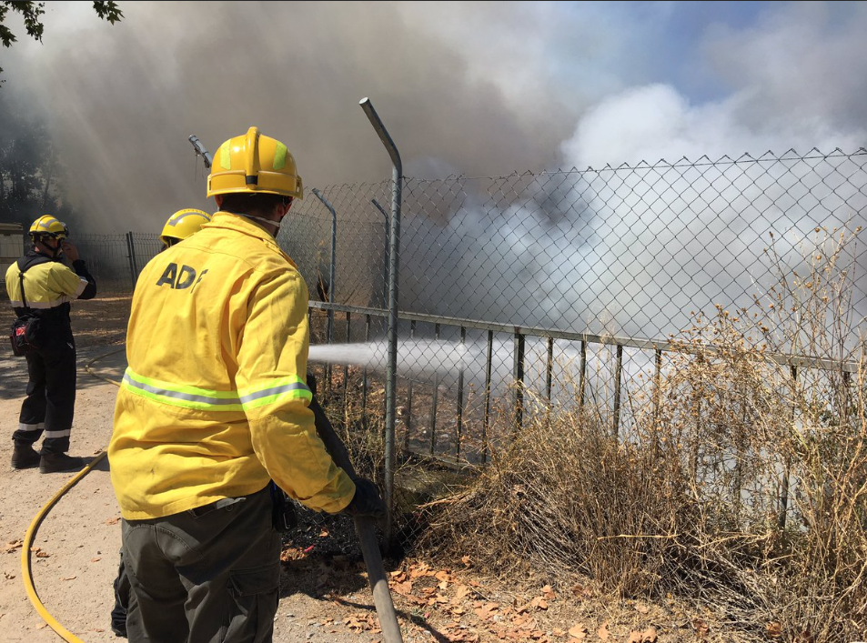 Imatges d'ADF en les tasques d'extinció de l'inendi FOTO: @GIEADFSCV