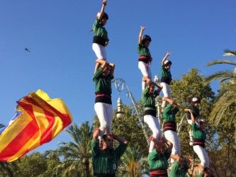 Els Castellers de Sant Cugat en quatre pilars FOTO: Josep Maria Vallès