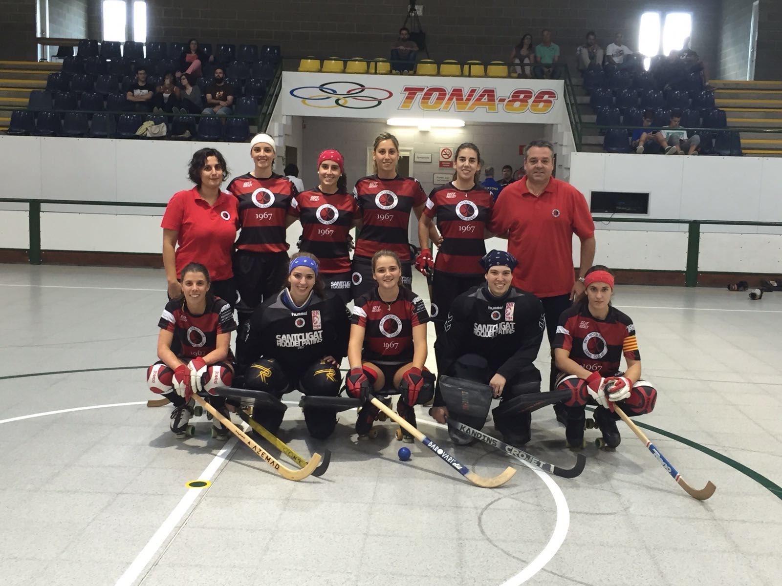 El Patí Hoquei Club Sant Cugat ha guanyat la Supercopa a Tona. FOTO: PHC Sant Cugat