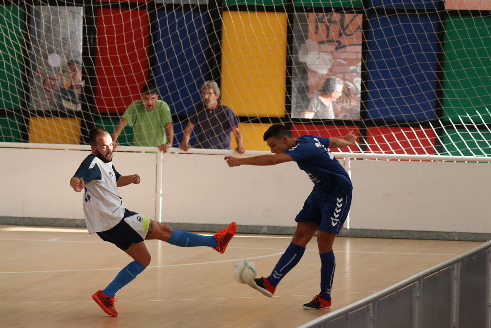 Pau Sallarés, un dels nous fitxatges de l'Olimpyc Floresta FS, ha estat l'autor del segon gol local. FOTO: Haidy Blanch