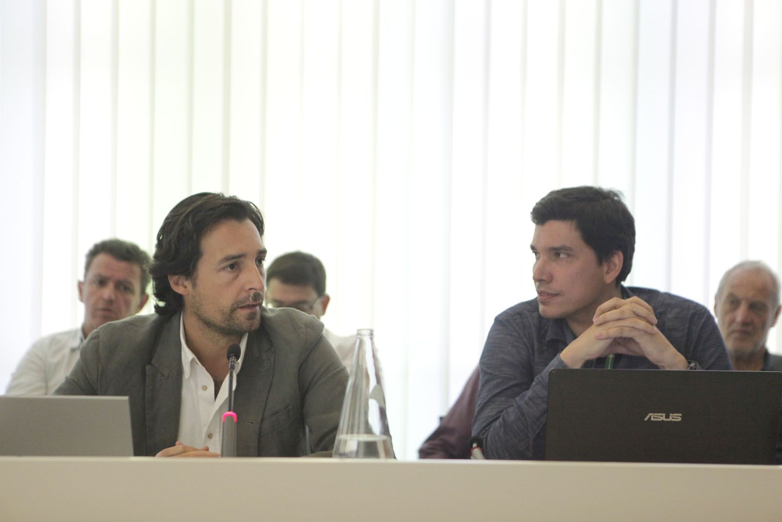 Benejam (PP) i Defranc (Regidor no adscrit) FOTO: Artur Ribera