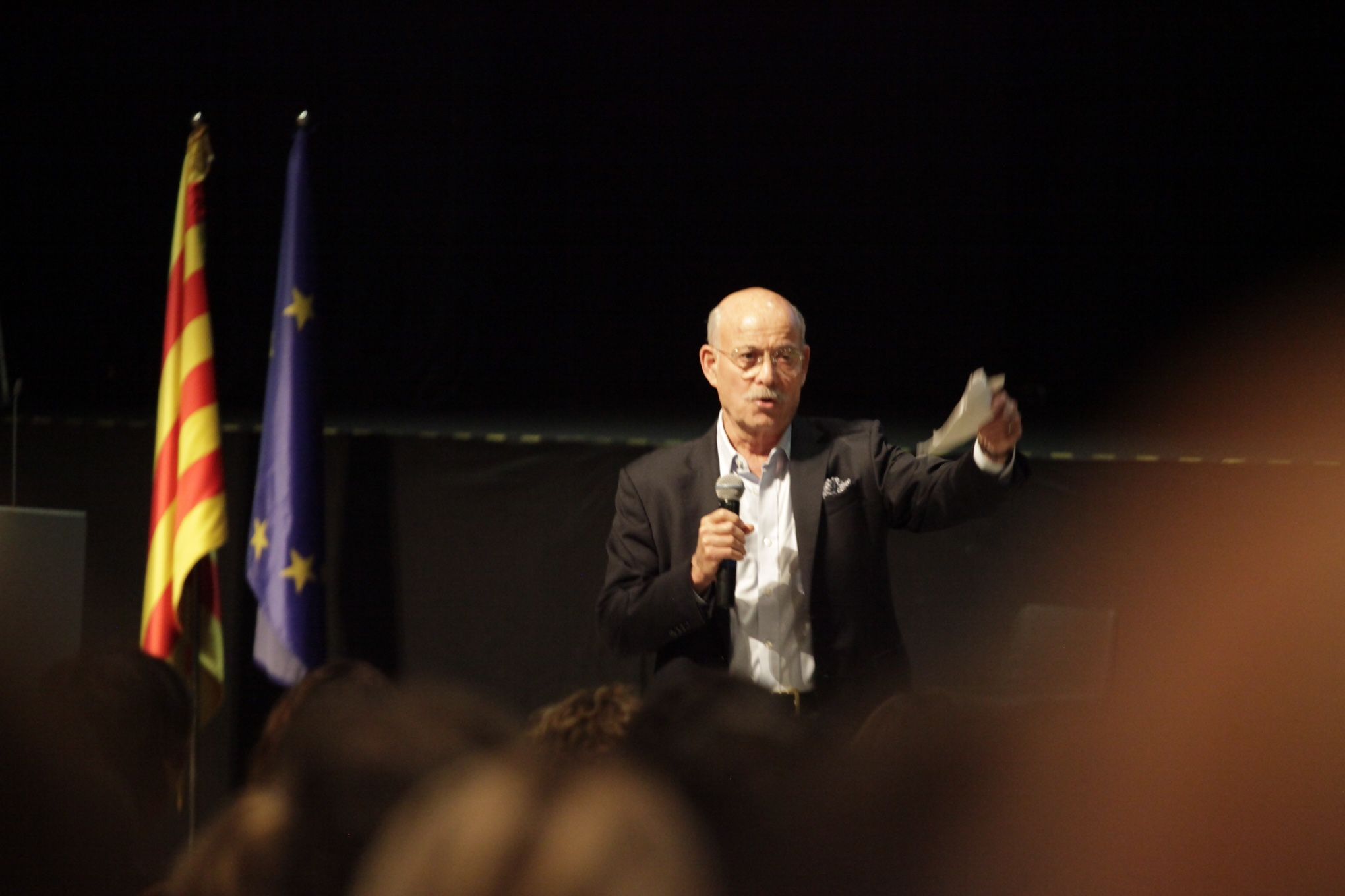 Jeremy Rifkin ha parlat d'un nou paradigma econòmic des de Sant Cugat  FOTO: Artur Ribera