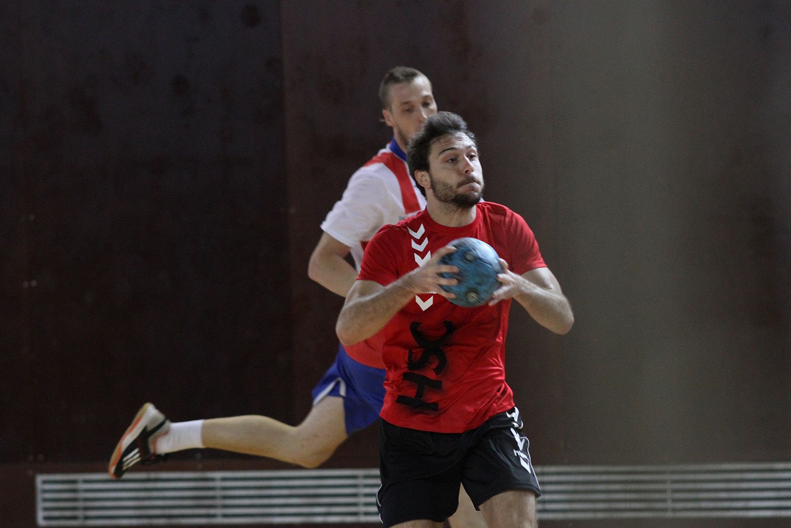 El CH Sant Cugat ha estat superior al CH Sant Joan Despí en la primera meitat (16-11). FOTO: Haidy Blanch