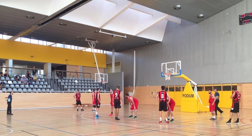 Durant la pretemporada, la UE Sant Cugat ha guanyat el CB Viladecans Sant Gabriel, equip del grup 2 de Copa Catalunya. FOTO: UE Sant Cugat