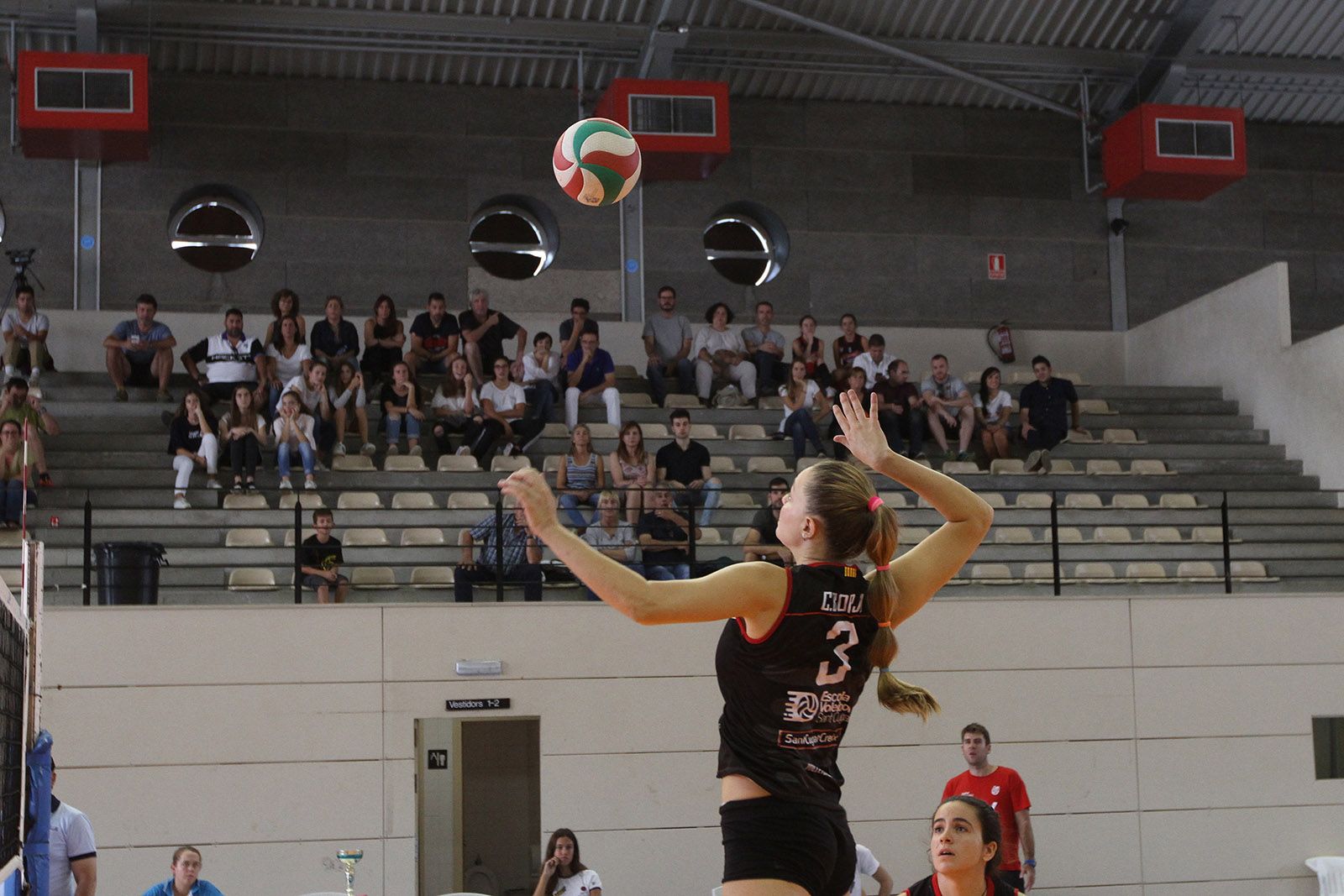 En el partit de diumenge, a Valldoreix, el DSV CV Sant Cugat també ha perdut amb el CVB Barça. FOTO: Haidy Blanch