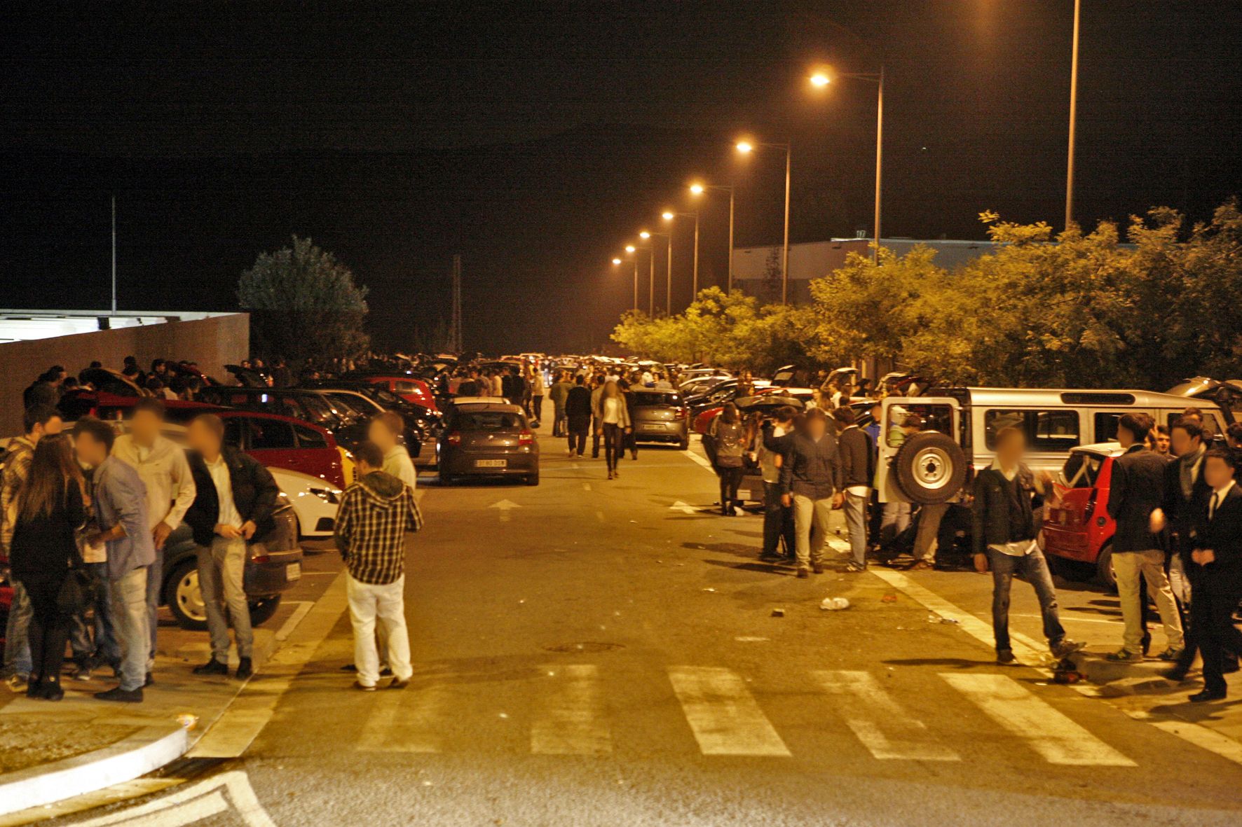 Els caps de setmana al carrer de Can Solà FOTO: Arxiu del TOT 
