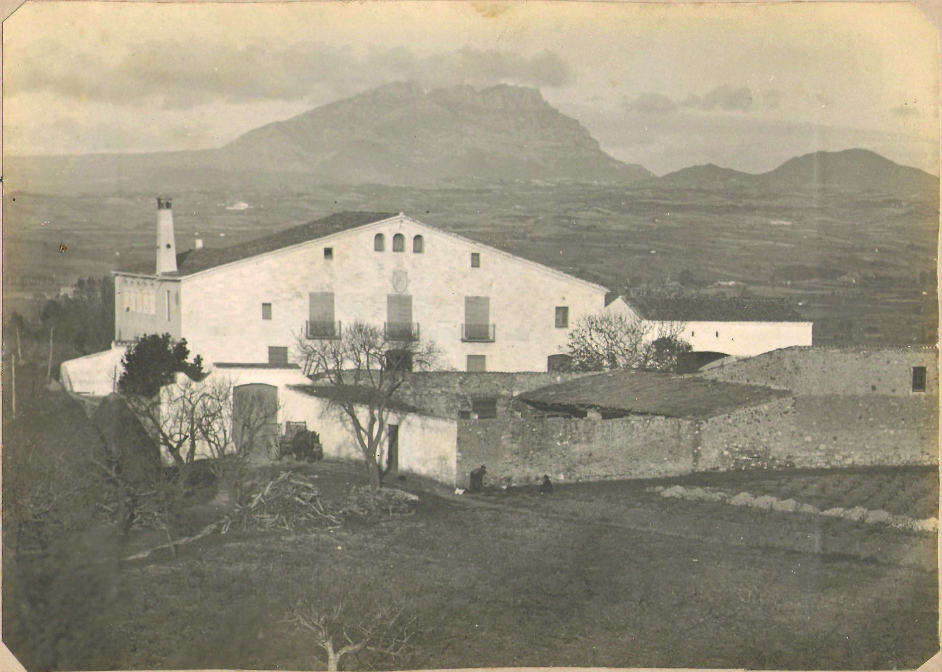 La masia de Can MAjó a Valldoreix FOTO:  Autor: desconegut. Fons Josep Rosàs.