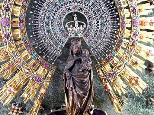 Mare de Déu del Pilar se celebra el 12 d'octubre