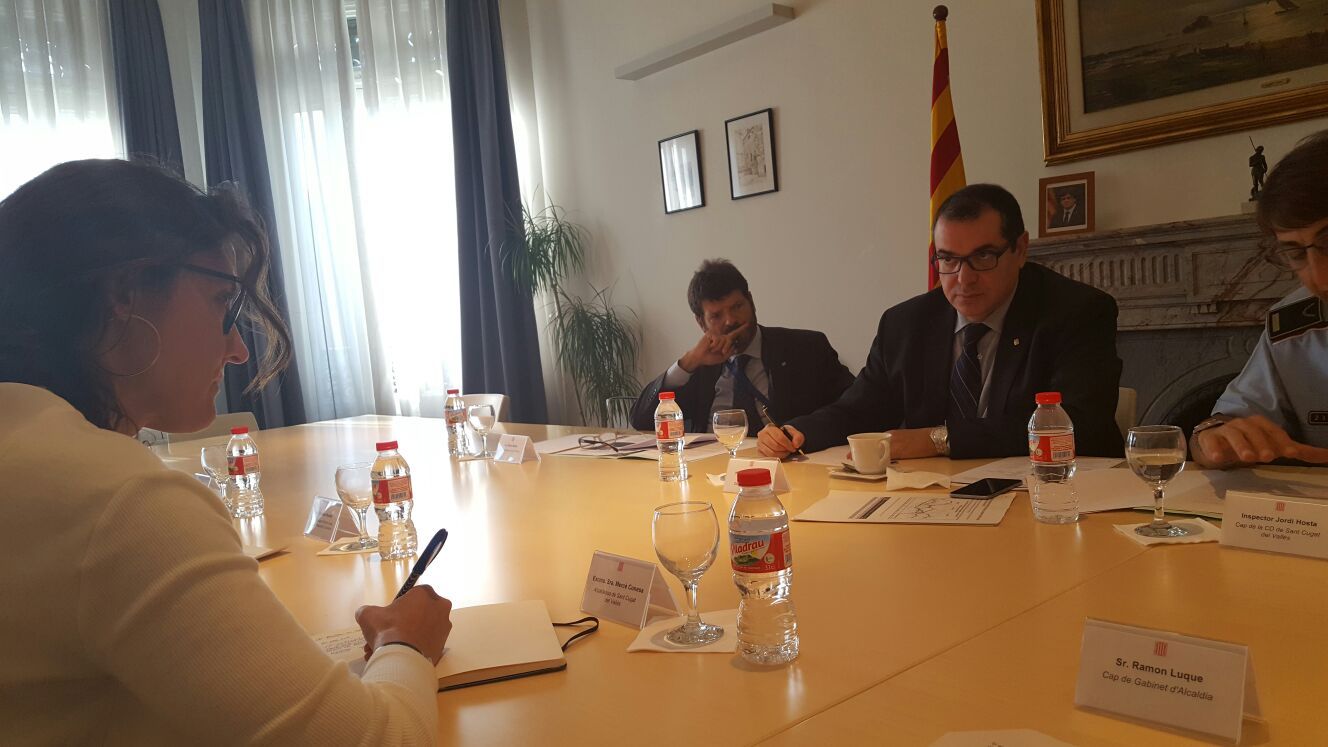 Moment de la reunió entre Conesa i Jané  FOTO: Cedida