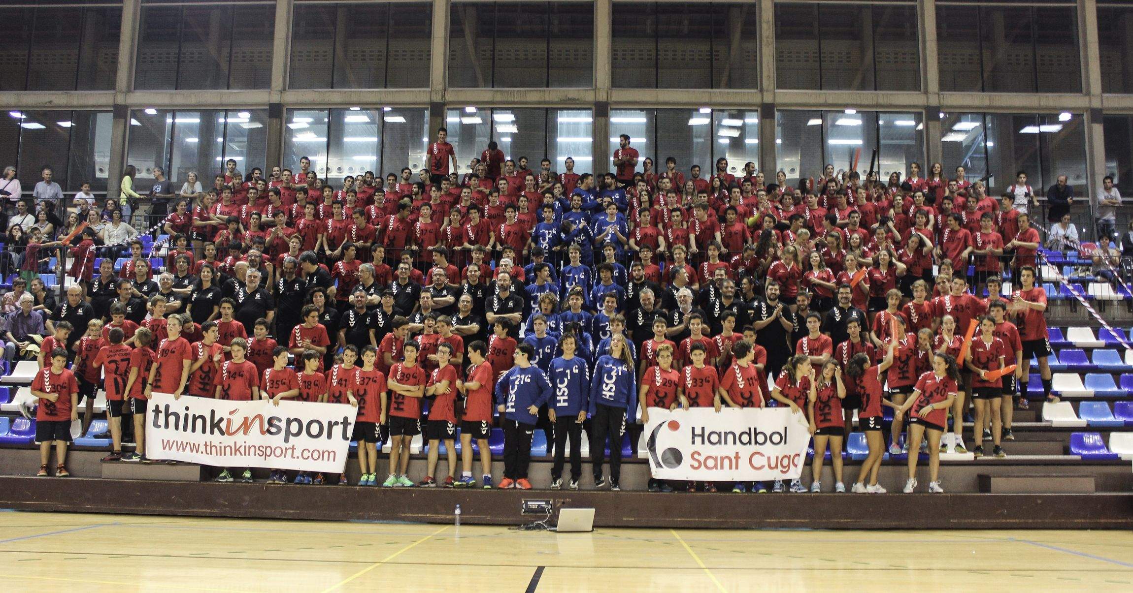 El Club Handbol Sant Cugat té 15 equips. FOTO: Ale Gómez