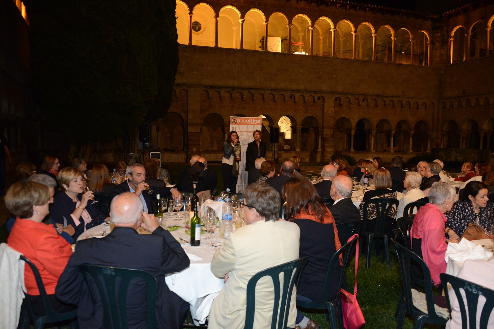 El sopar va tenir lloc al Claustre FOTO: Localpres