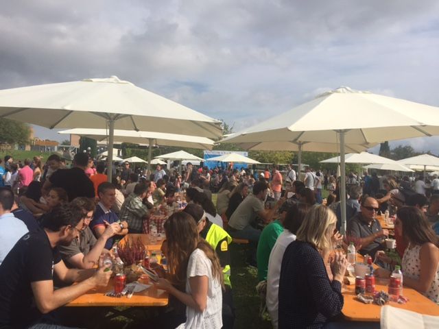 La seu d'HP s'ha omplert per celebrar la jornada solidària FOTO: Laura Grau