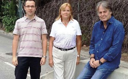 Associació de Veïns de Terranova (d’esquerra a dreta): Guillem Sallent (vicepresident), Tensi Torrecilla (secretària) i Miquel Vázquez (president)  FOTO: Cedida