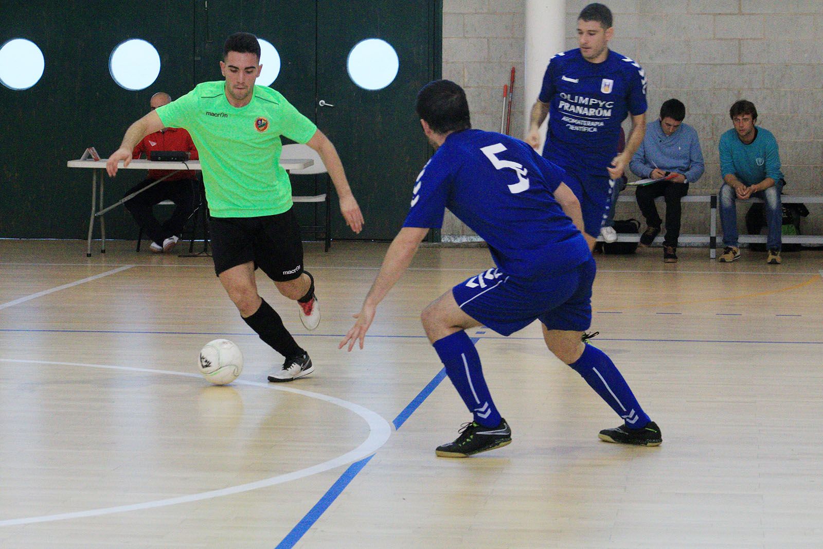 Futbol sala. Olimpyc Floresta FS-FS Ripollet Foto: Lali Álvarez