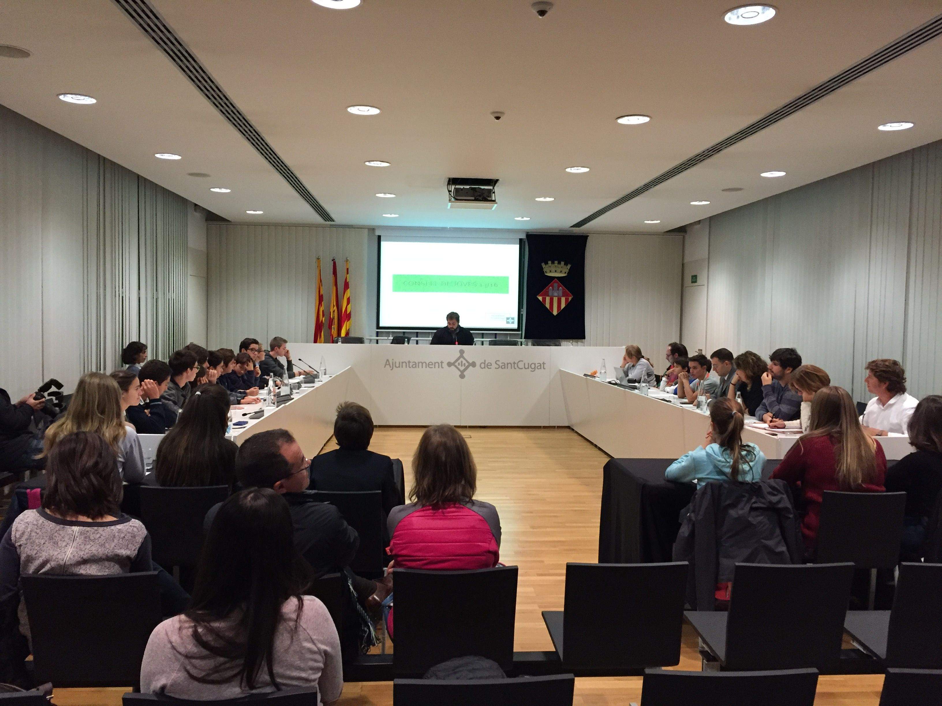 El Consell de Joves s'ha constituit aquest 7 de novembre  FOTO: C. Caballé