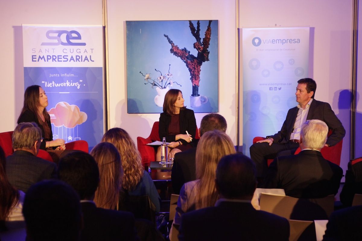 El debat va tenir lloc a l'Hotel Sant Cugat FOTO: Artur Ribera 