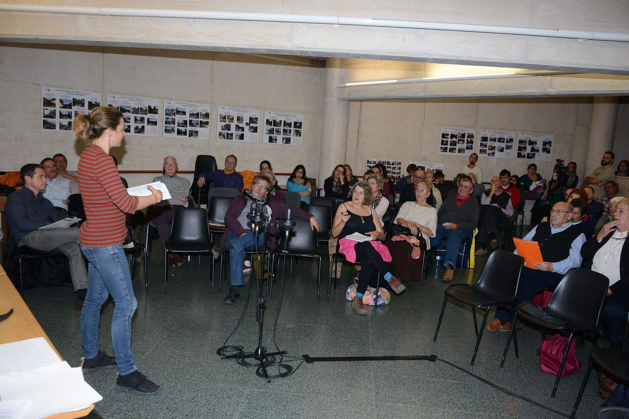 El Consell de barri de la Floresta, aquest 16 de novembre FOTO: Localpres