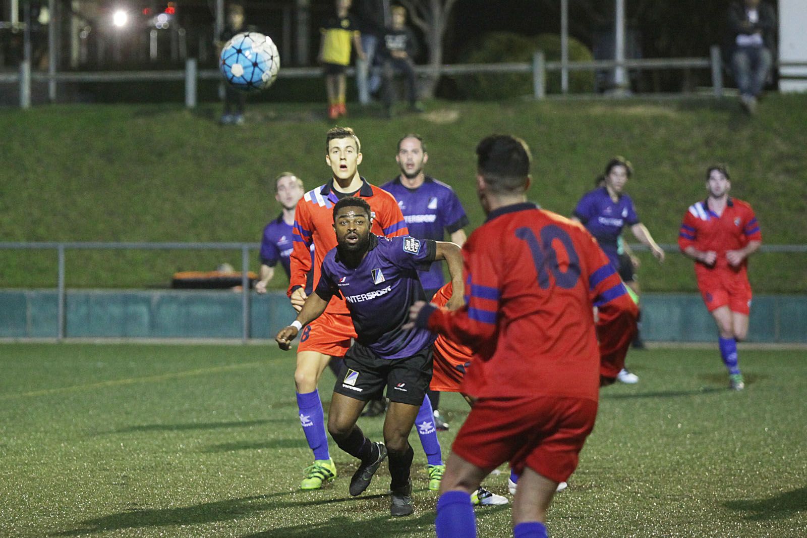 El Junior FC ha perdut (0-4) amb el líder, el Can Vidalet CF. FOTO: Lali Puig