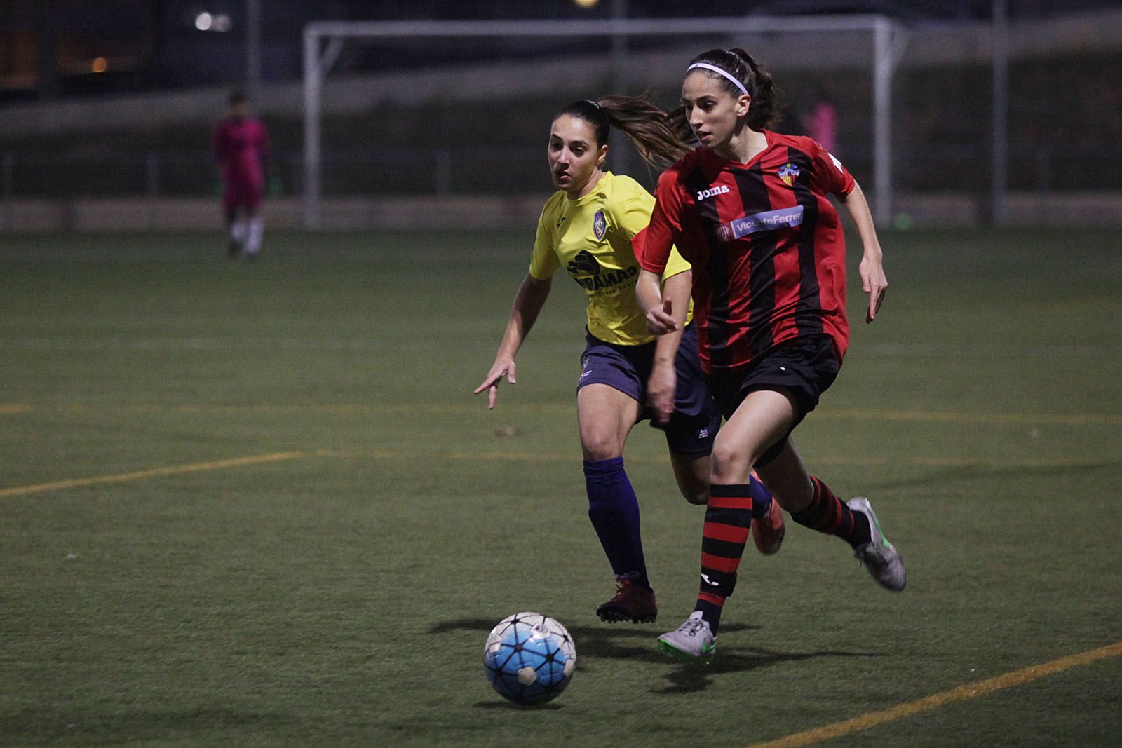 El Sant Cugat Esport FC s'ha imposat per 5 gols a 2 al líder, el CD Riudoms. FOTO: Lali Puig