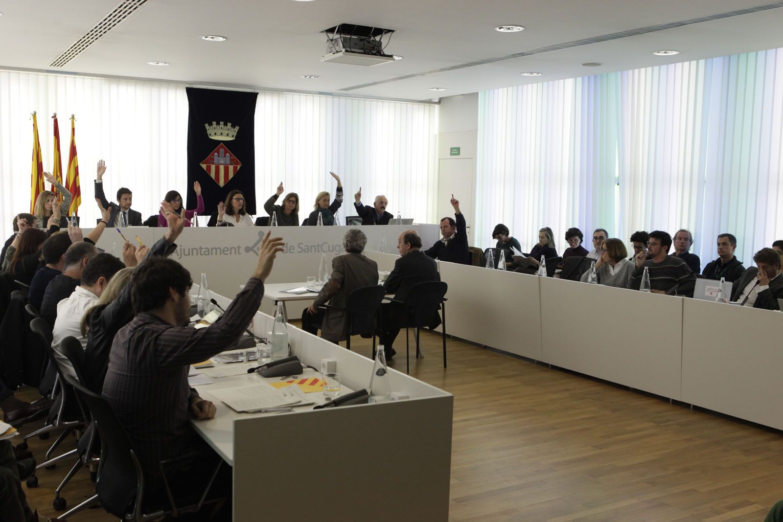  Votació d'una de les mocions