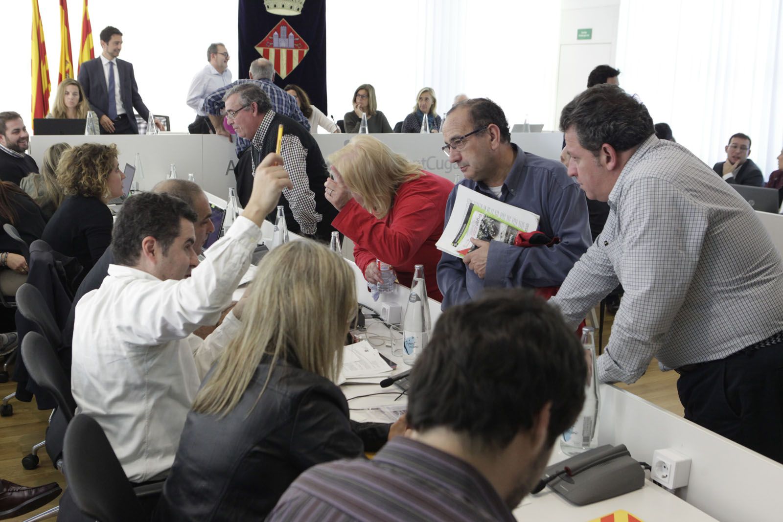 Moments abans del ple