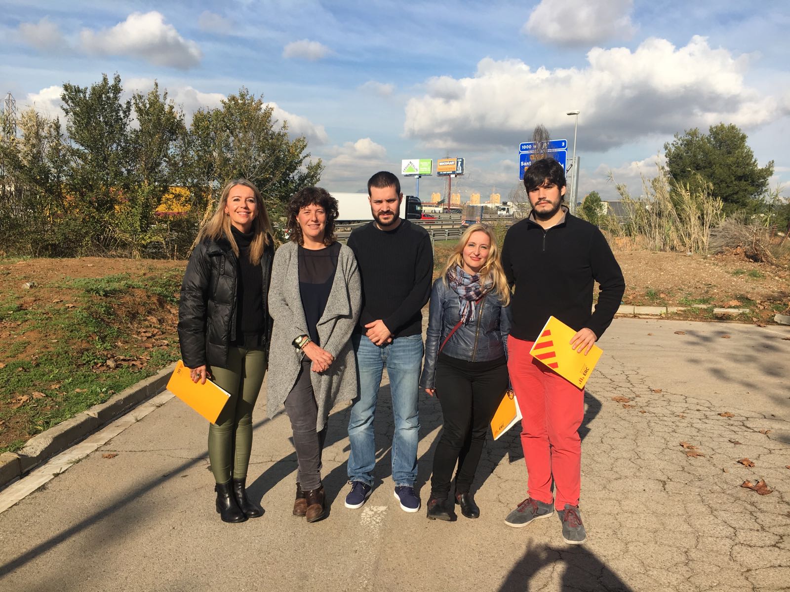 Representants d'ERC al Congrès, al Senat i a l'Ajuntament de Sant Cugat van visitar Mas Gener. FOTO: ERC Sant Cugat