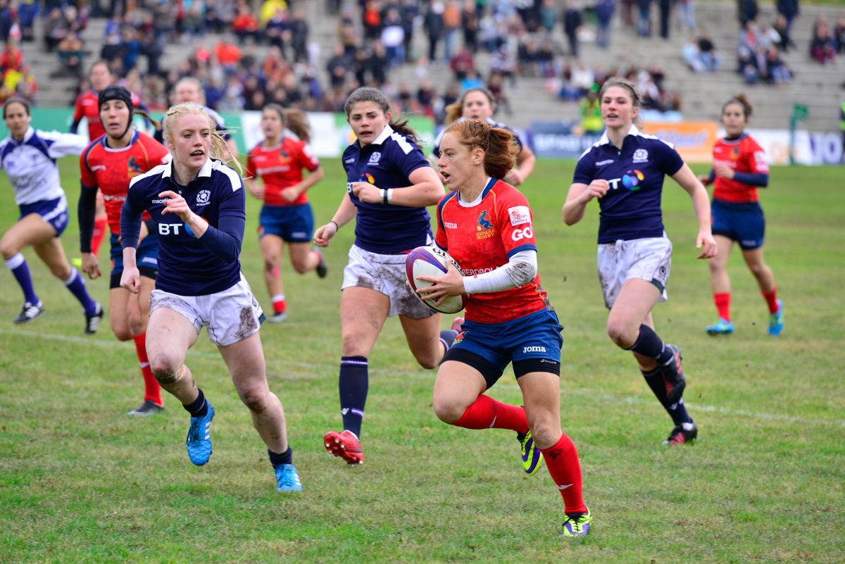 Bàrbara Pla és jugadora de la selecció espanyola de rugbi a 15 i 7. FOTO: Walter de Girolmo / FER