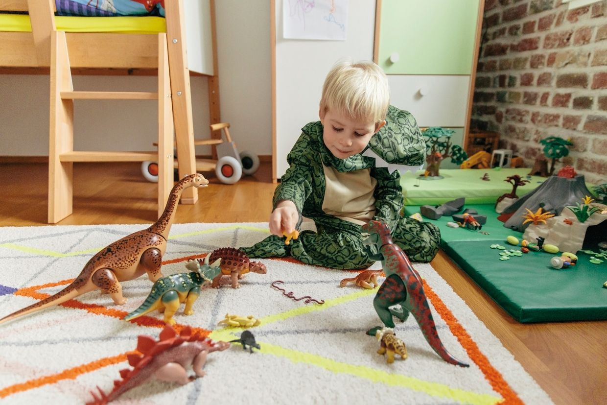 Els llibres i les disfresses són regals que fomenten la imaginació