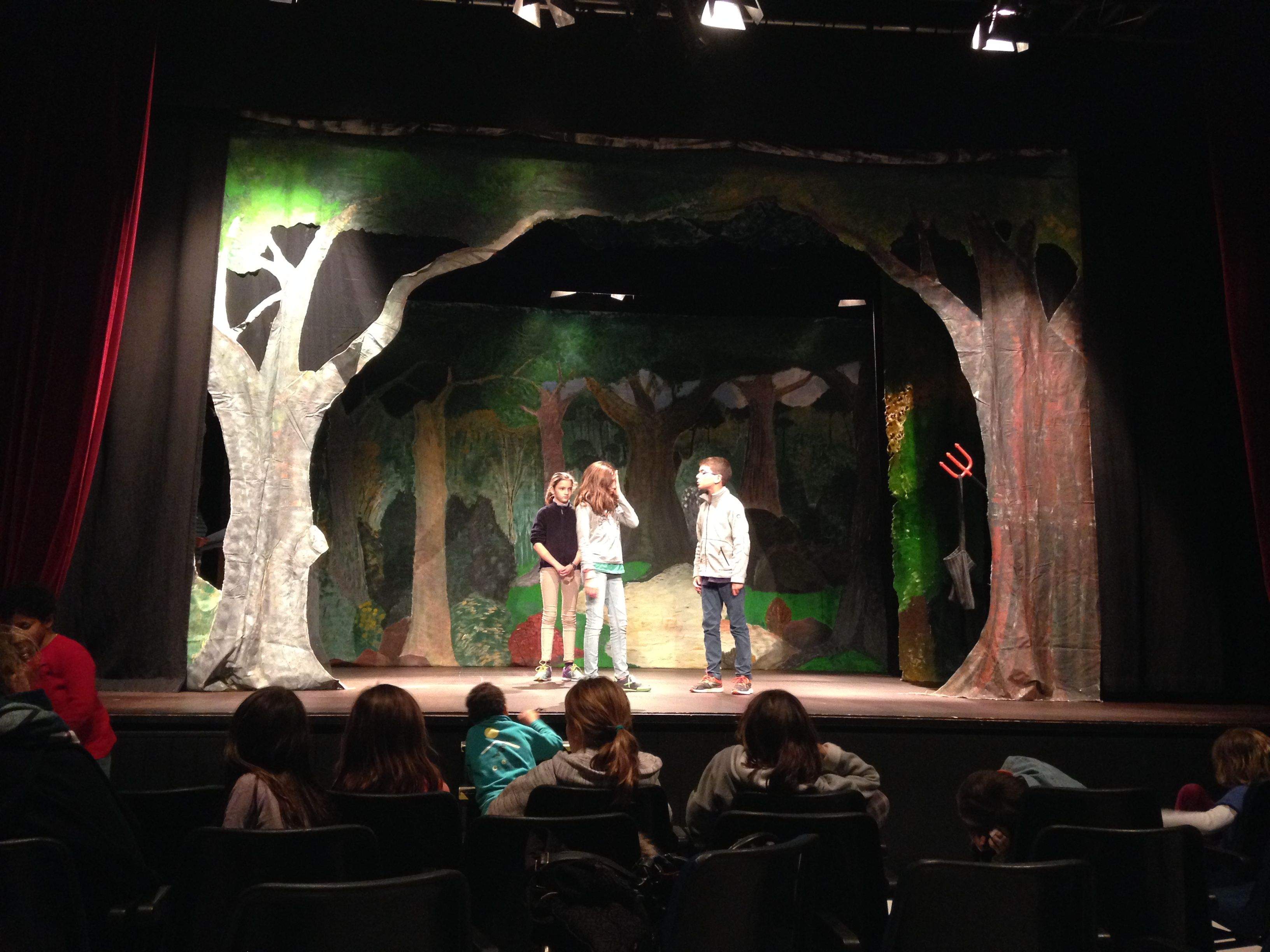 'Els Pastorets' es preparen a Mira-sol  FOTO: C. Caballé