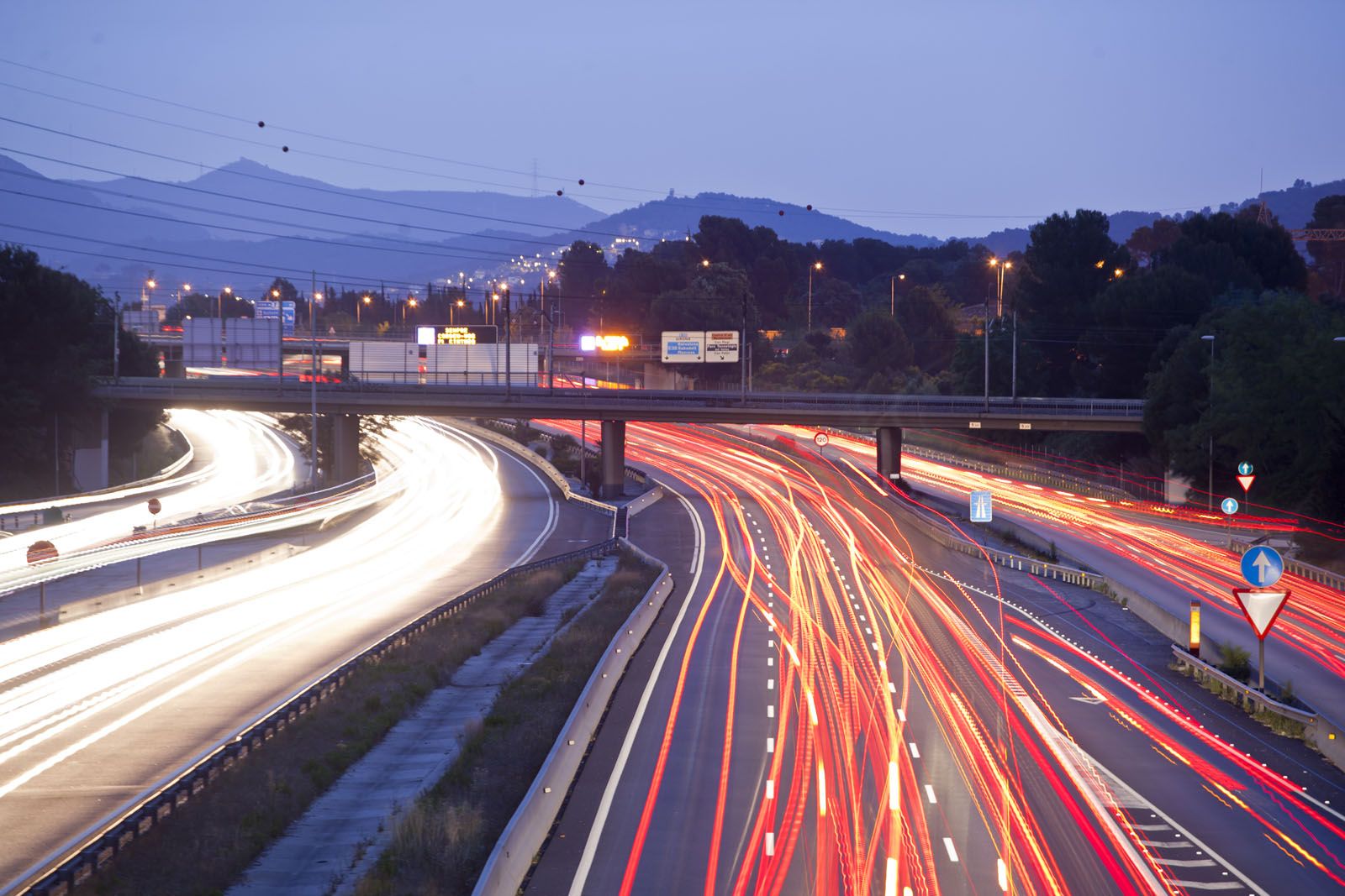 L'autopista que passa per Sant Cugat FOTO: Artur Ribera