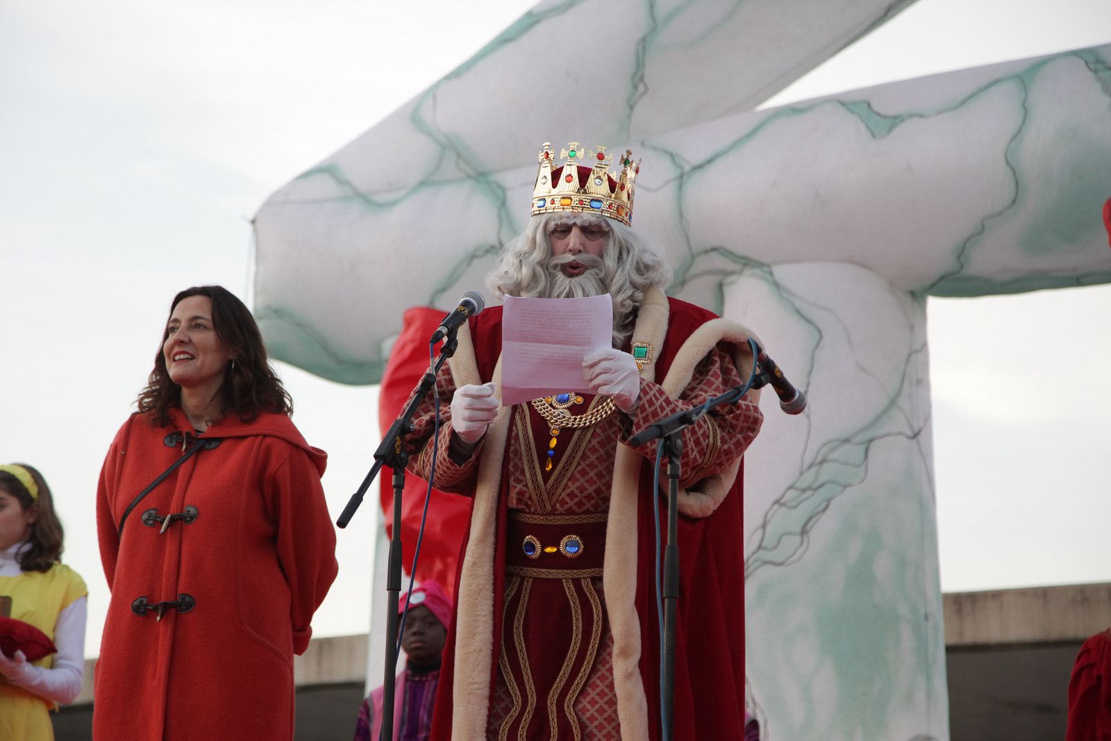 Melcior adreçant-se als infants FOTO: Localpres