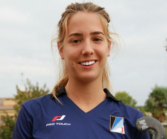 Cristina Guinea, jugadora del Junior FC, que va assolir la classificació per a Espanya per als Jocs Olímpics. FOTO: Cedida