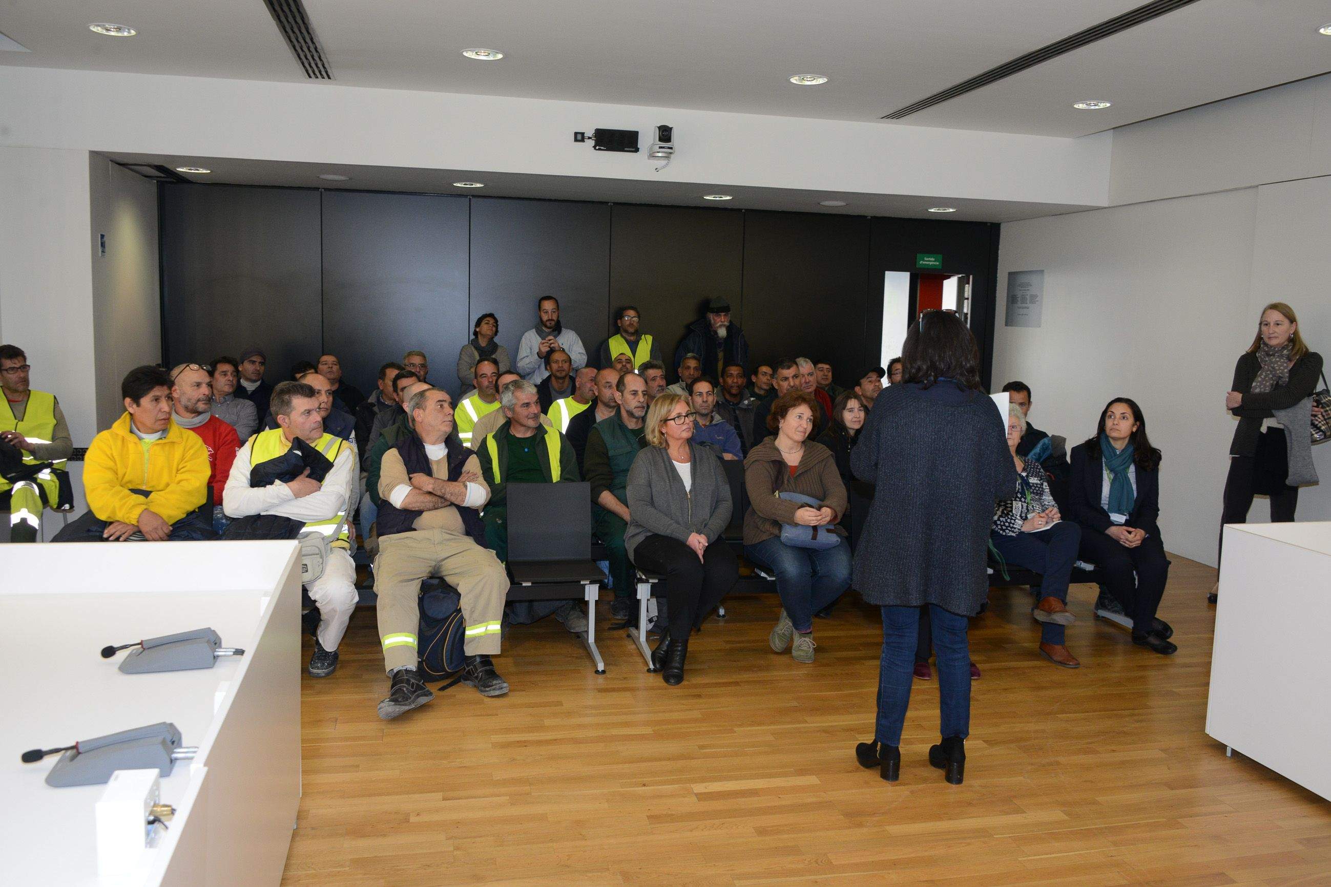 Recepció a l'Ajuntament dels últims contractats del Pla d'Ocupació Municipal FOTO: Localpres