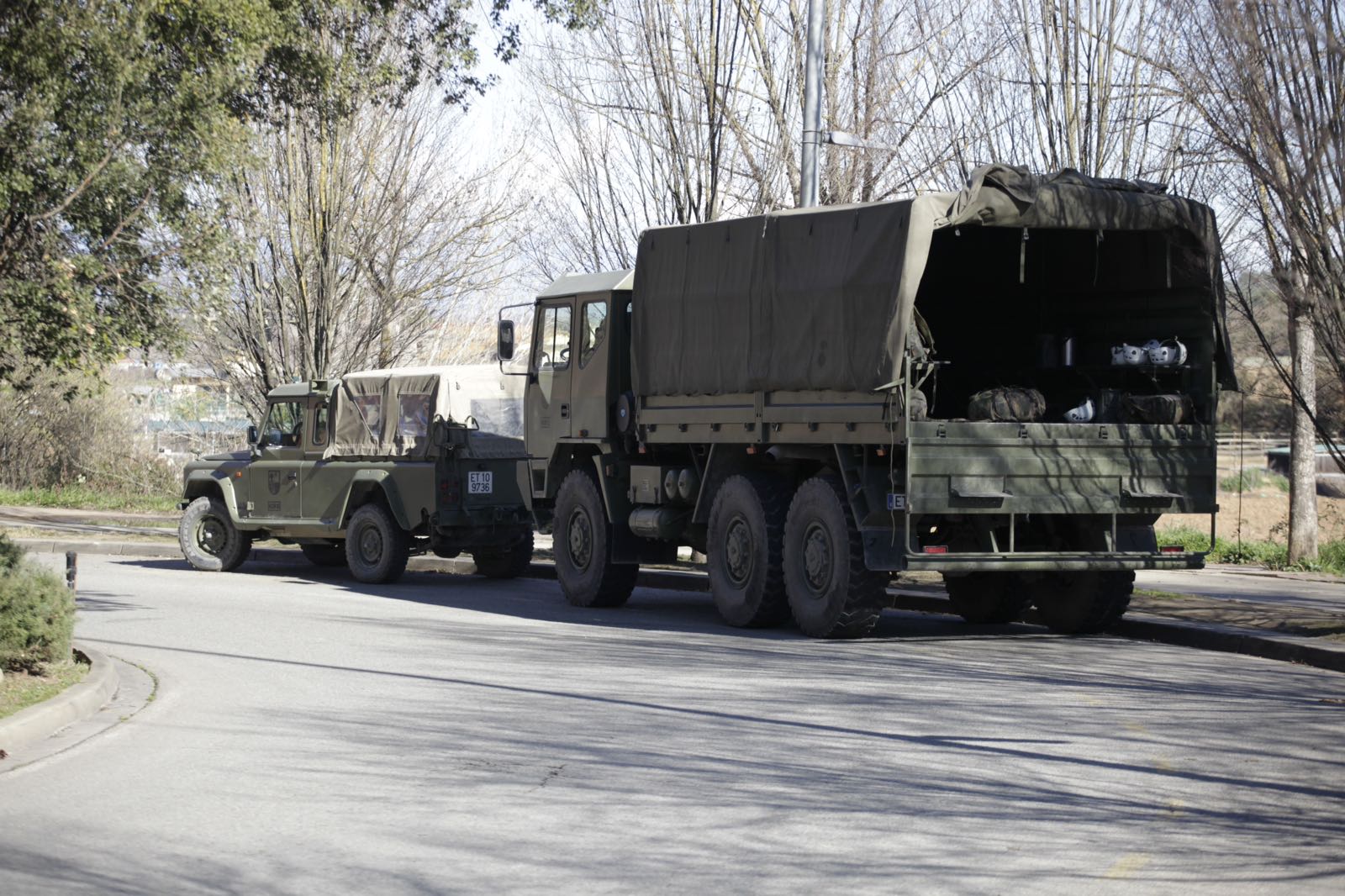 L'Exèrcit estava a la rotonda del Rotary FOTO: Artur Ribera 