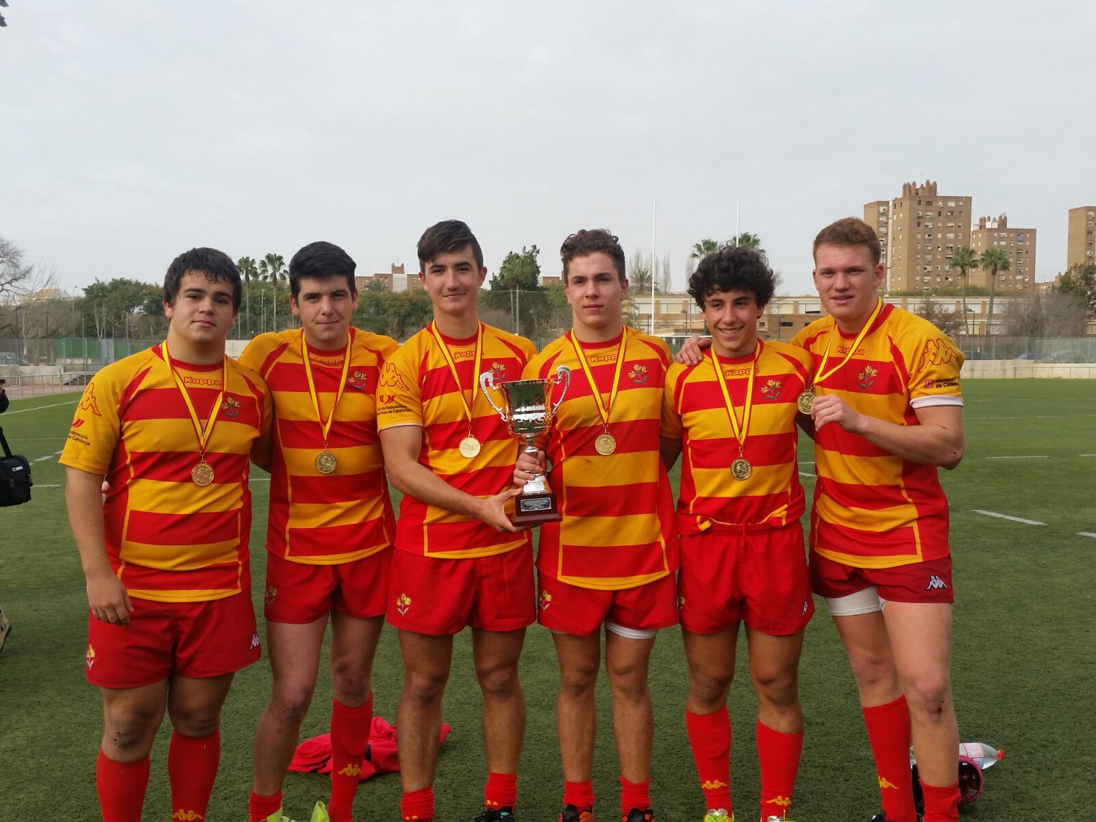 D'esquerre a dreta: Xavier Cebrian, Pablo Ortiz, Alex Rodríguez, Joan Soler, Josep Serres i Daniel Barranco. FOTO: CR Sant Cugat