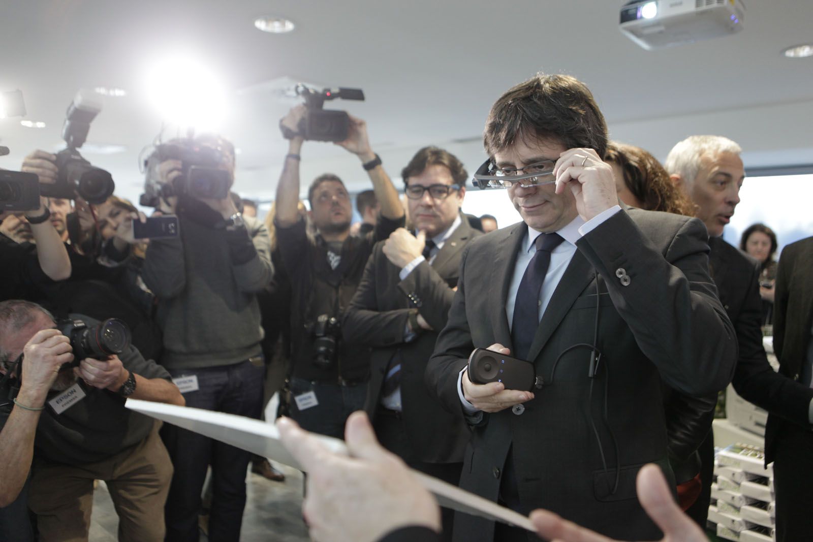 El president de la Generalitat a les noves instal·lacions d'Epson a Sant Cugat FOTO: Artur Ribera