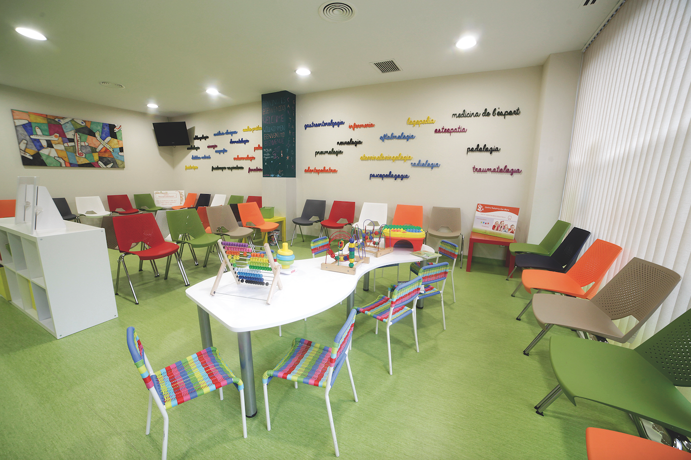 Una de les sales d’espera, amples i confortables FOTO: Artur Ribera