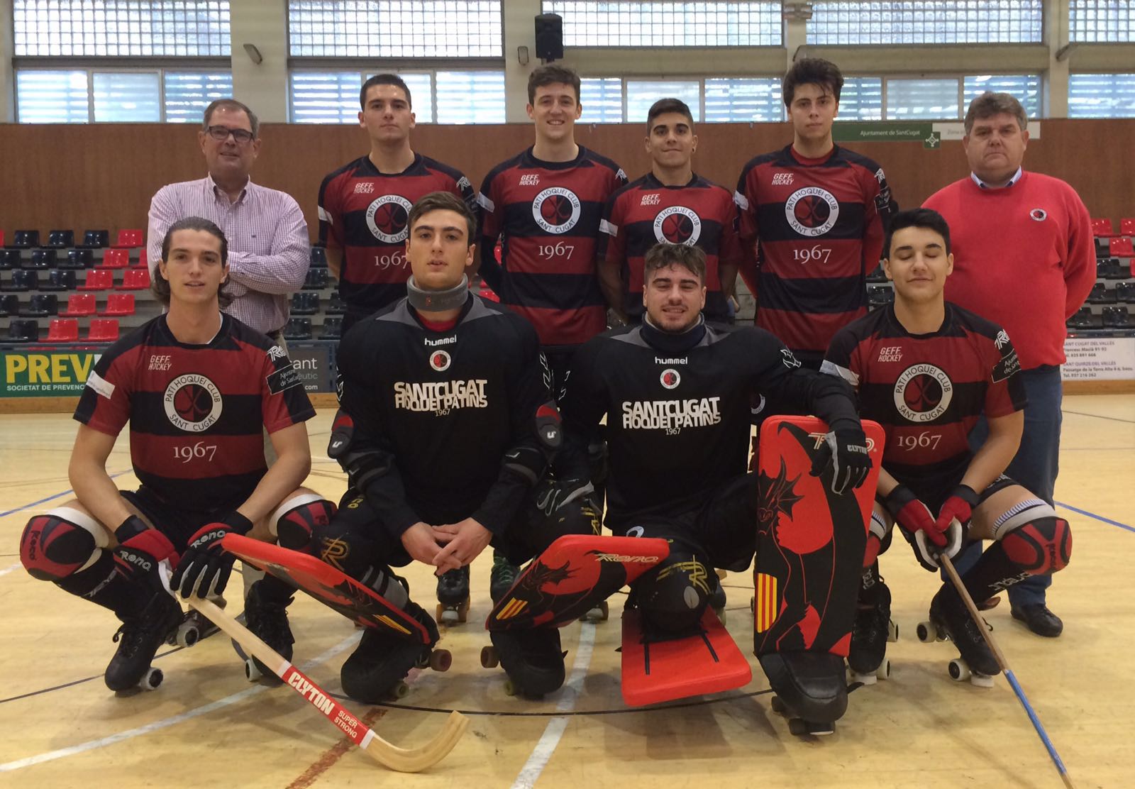 L'equip júnior A del PHC Sant Cugat lluita per aconseguir una plaça pel Campionat de Catalunya. FOTO: PHC Sant Cugat