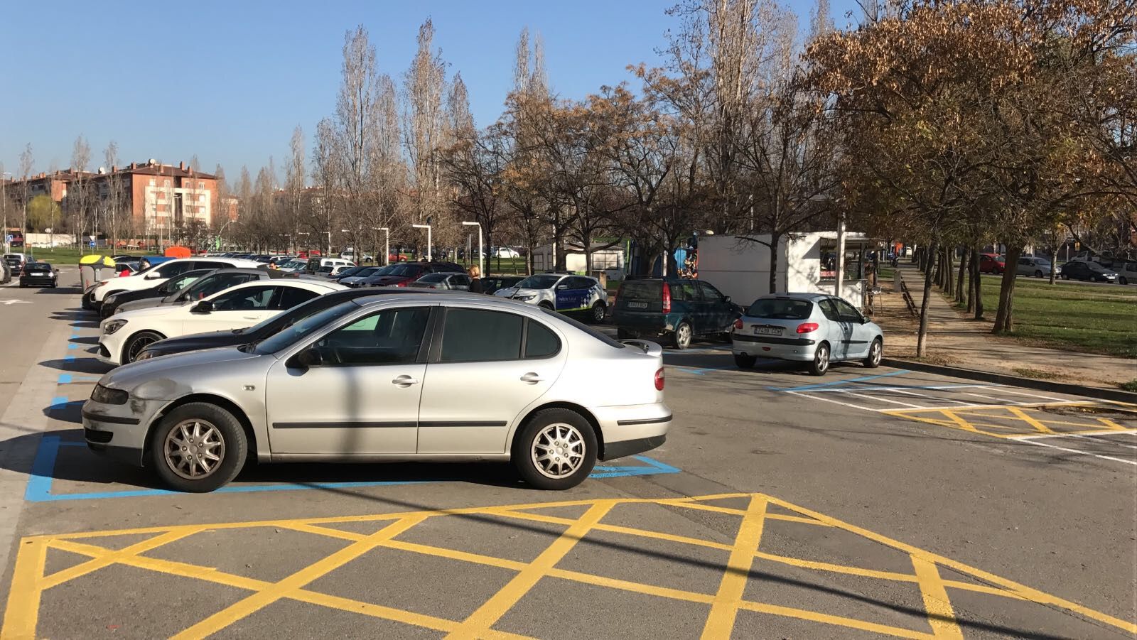 El parquímetre de Josefina Mascareñas entra en funcionament aquesta setmana FOTO: Artur Ribera 