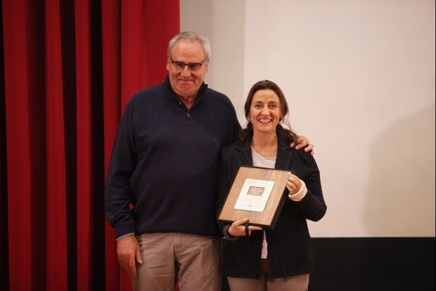  Miquel Martínez, expresident del Club Voleibol Sant Cugat, va rebre el premi a tota una trajectòria. FOTO: Lali Puig 
