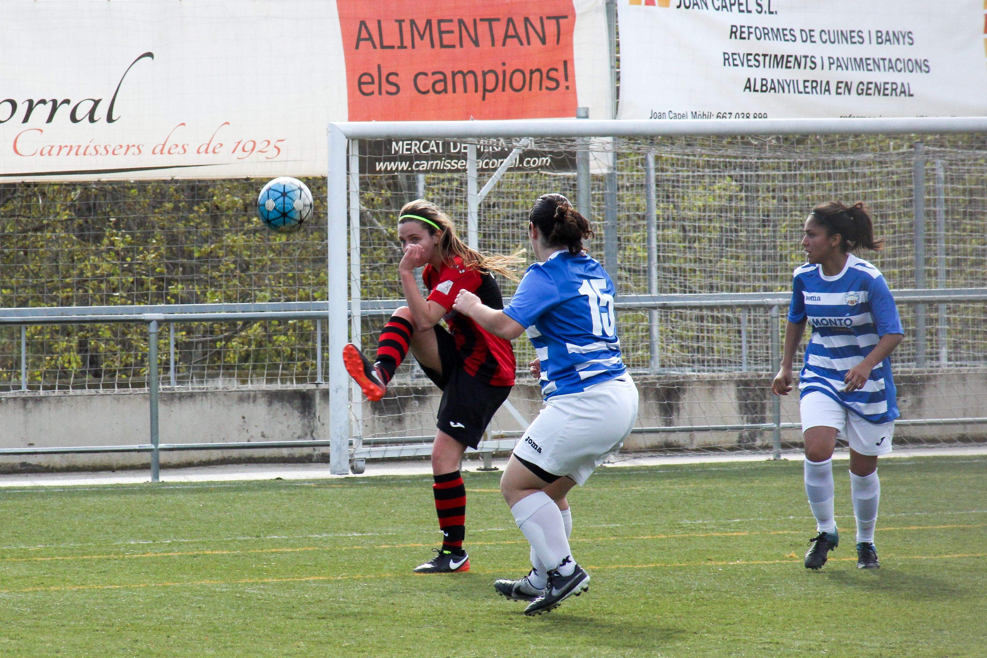 El Sant Cugat Esport FC A ha guanyat (4-1) el Suburense CF. FOTO: Ale Gómez