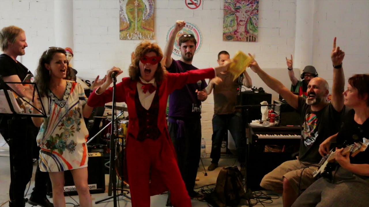 Les Naus de l'Art vistes per un follet. FOTO: Cedida